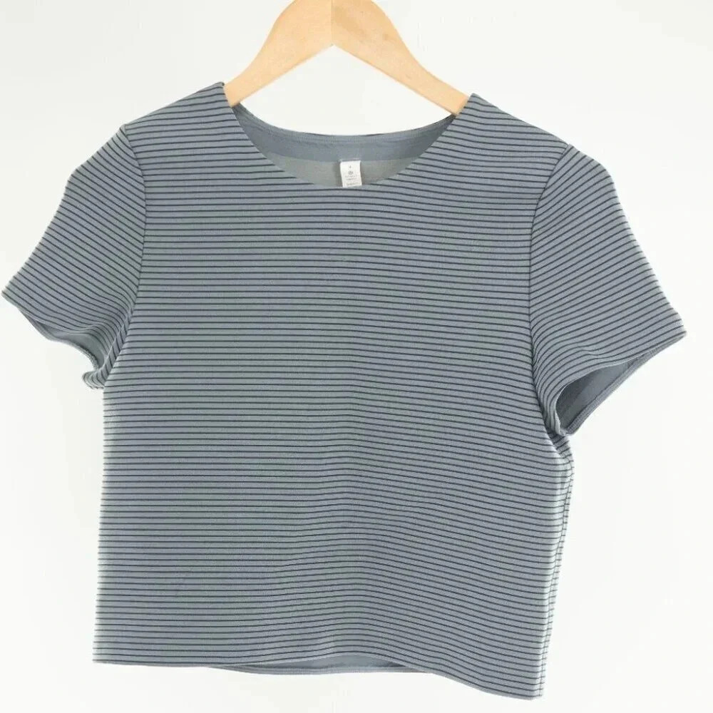Lululemon Shaped Short Sleeve Sterling  | 4 - Picture 3 of 7